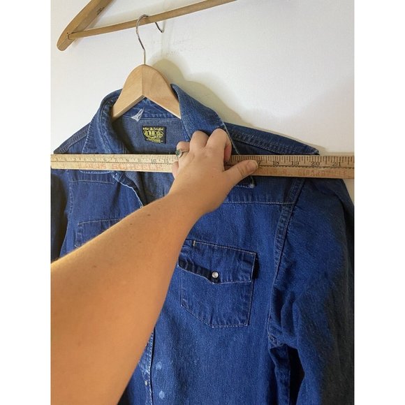 Vintage Men’s Sanforized Pearl Snap Denim Shirt Be Wise Be Satisfied Distressed - Picture 12 of 12